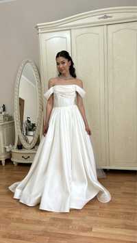 Свадебное платье 250 000 тг
