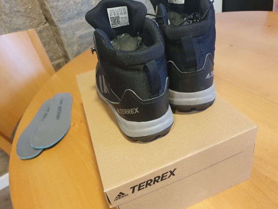 Adidas terrex mid gore tex  водонепромукаеми