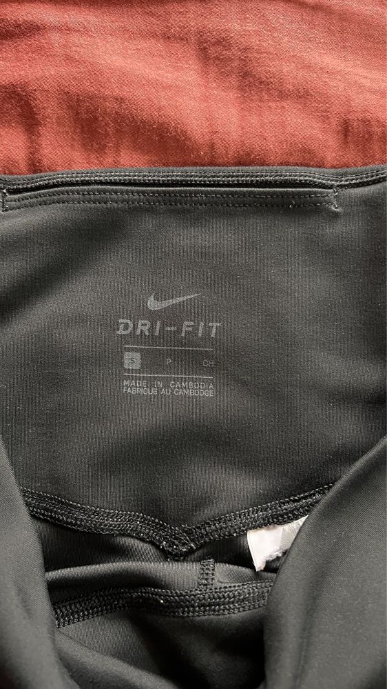 Colanti Nike Dry-Fit marimea S