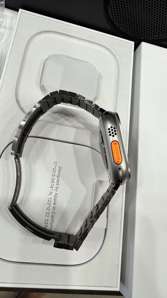 Apple Watch Ultra GPS Cellular Titanium 49mm
