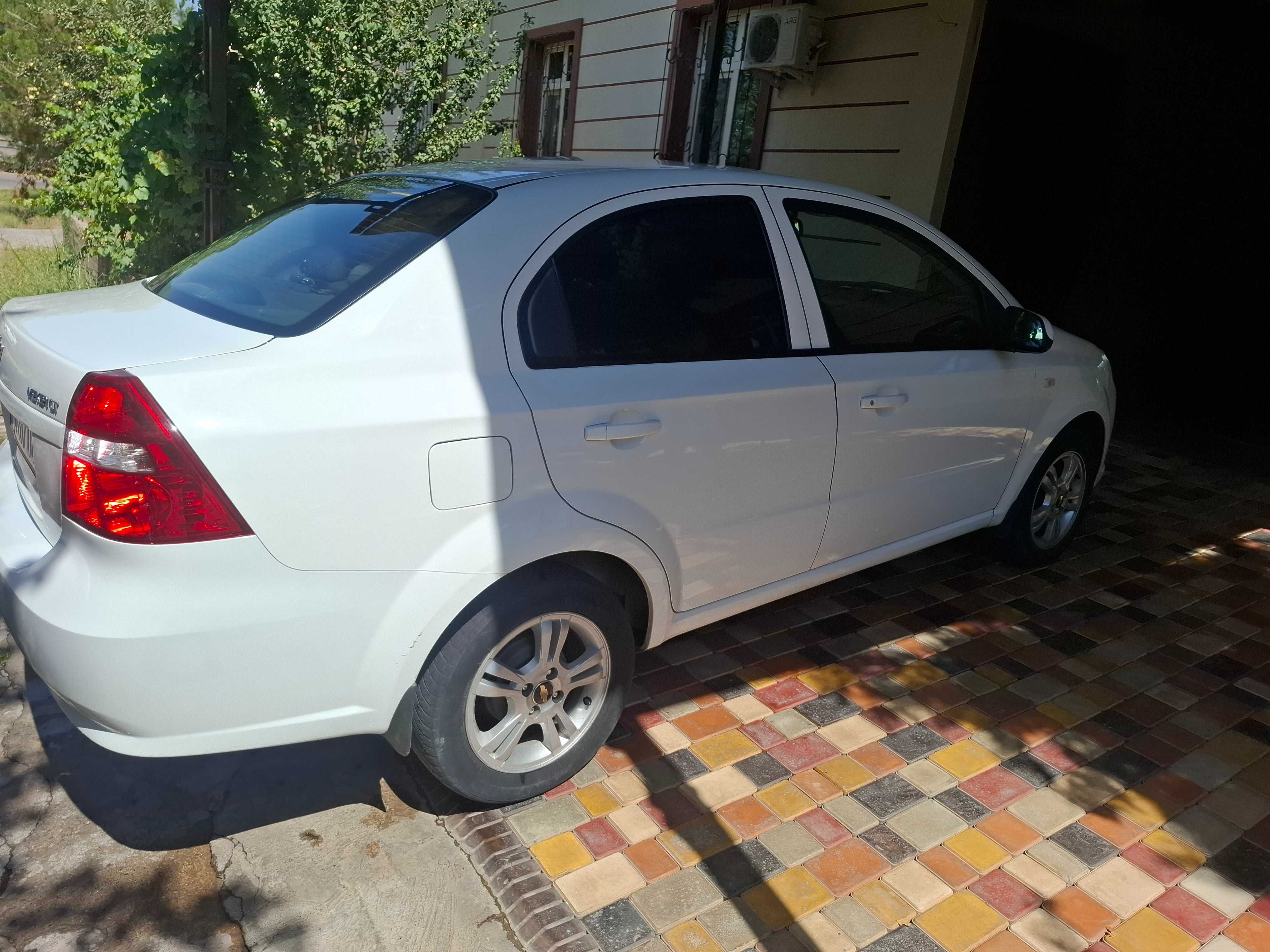 Nexia3 2020 probeg 64000 автомат 4 позиция