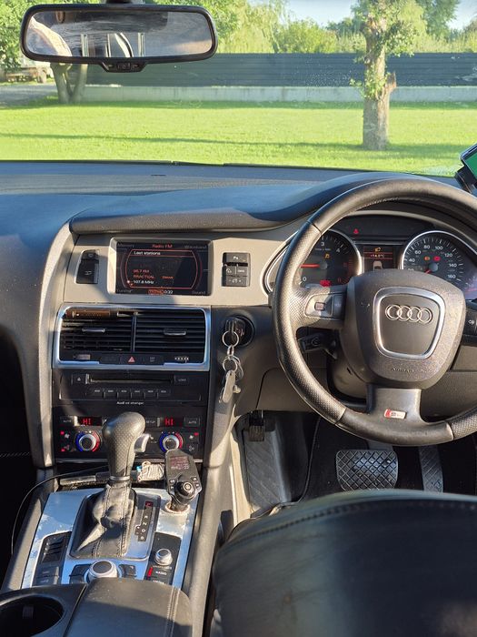 Vând Q7 2007 sline