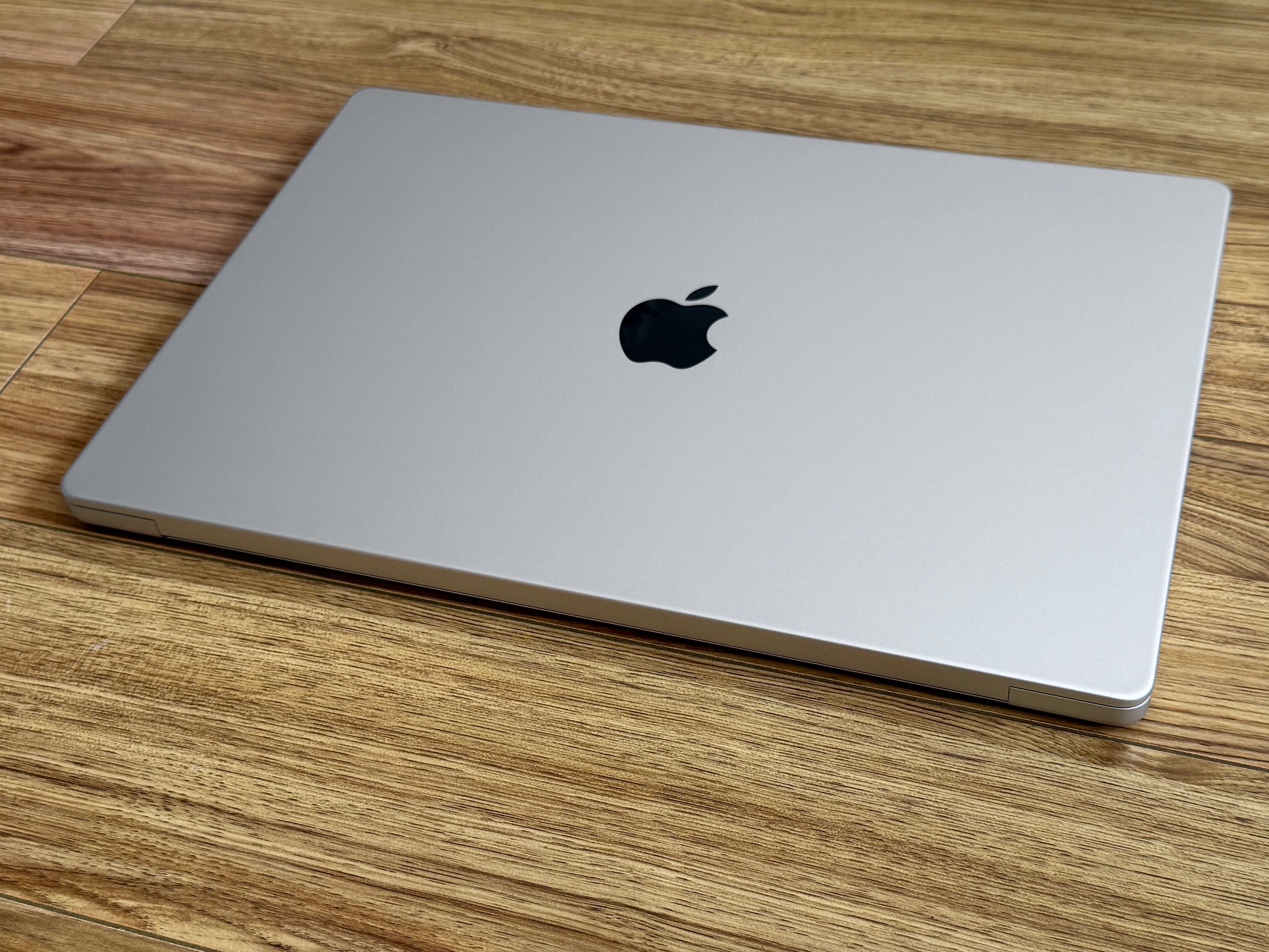 MacBook Pro 16 M4 MAX`14 CPU/32 GPU/36GB RAM/1TB SSD/20м Гар/Бат 100%