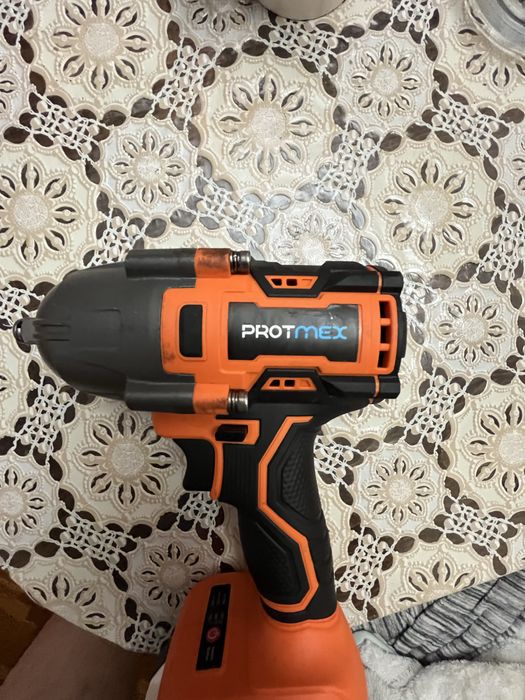 Гаиковерт без зарядно работещ