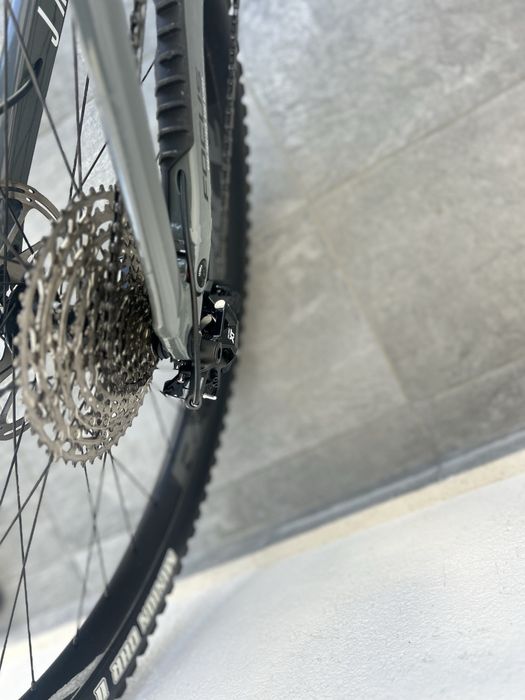 Focus Jam2 Bicicleta electrica Ebike, full suspension,