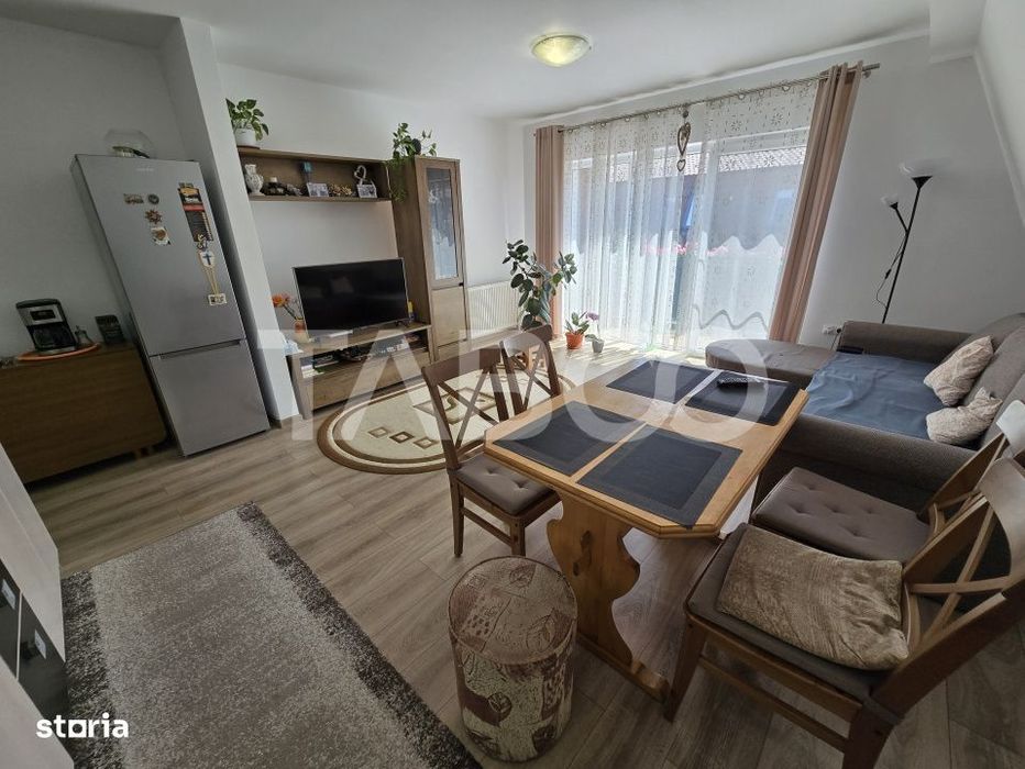 Apartament decomandat de vanzare mobilat 65 utili balcon parcare Sibiu