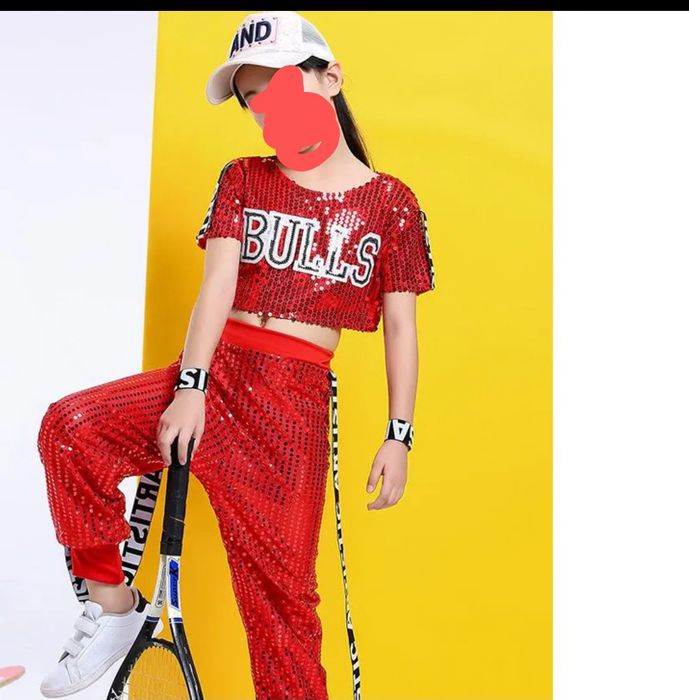 Costum de scenă dans modern/hip hop