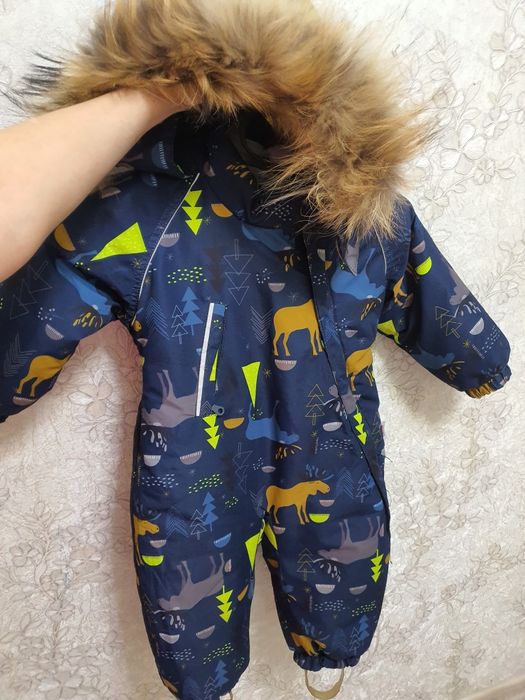 Продам детский зимний комбинезон