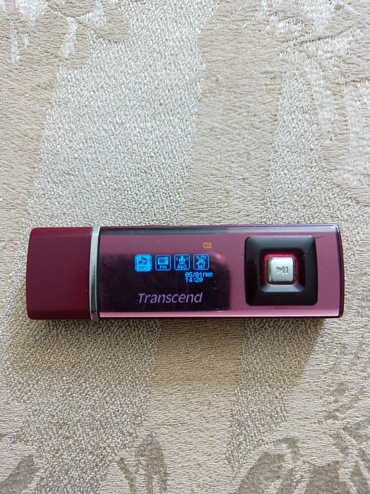mp3 transcend модел mp320 2 GB с радио