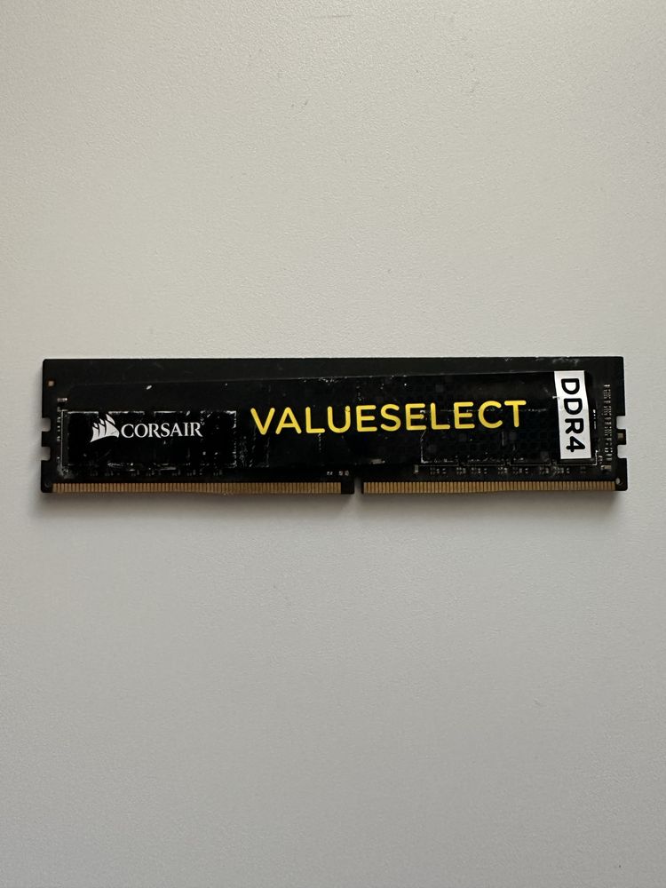 Рам памет Corsair Value Select 8GB