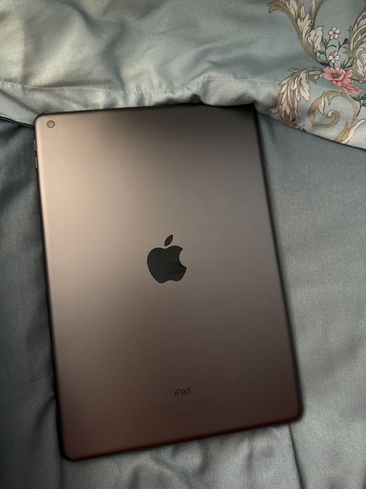 Продам Ipad 9-го поколения