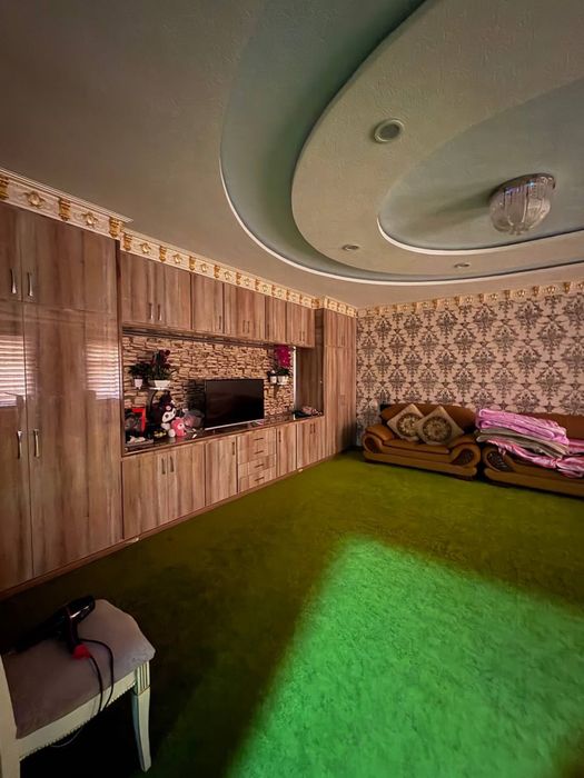 Сдаётся квартира 2хком.