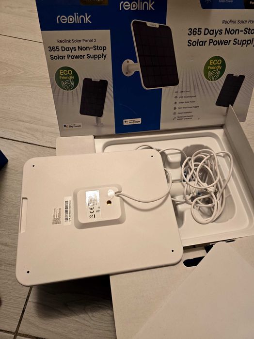 Reolink Go Series G440, 8MP, 4K, 4G LTE, alimentata cu energie solara