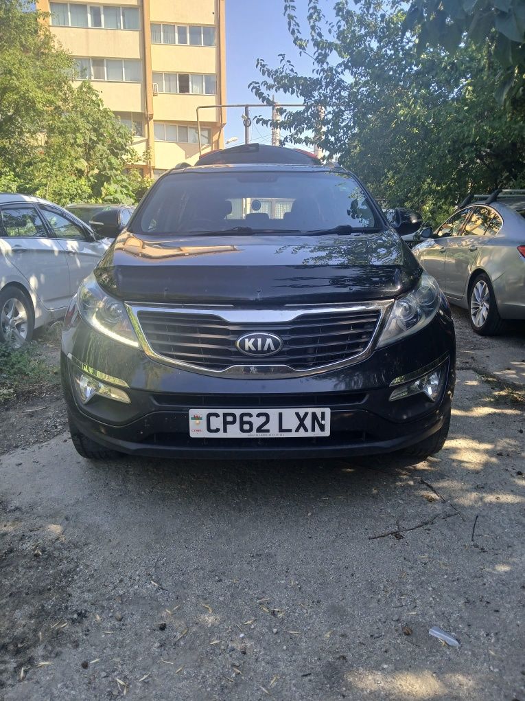 Dezmembrez Kia Sportage 4x4 2.0 Crdi motor 2.0 D4HA fabr. 2013