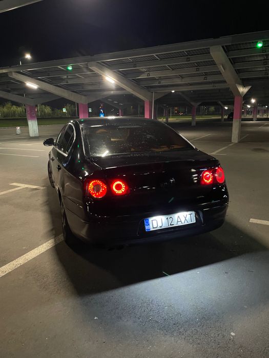 Vând passat b6 an 2006