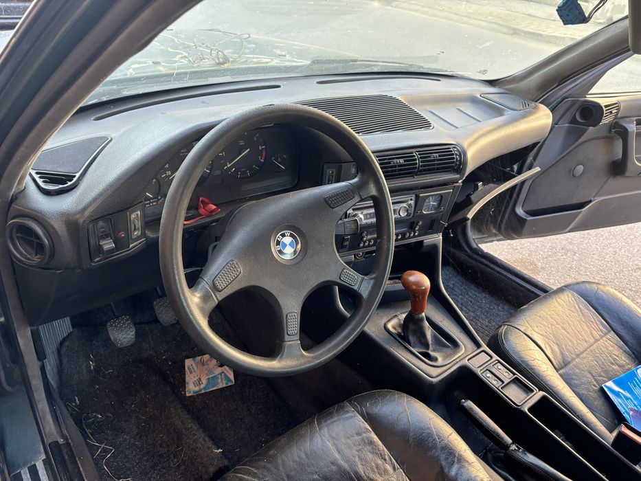 БМВ Е34 бензин на части. Може и цяло.