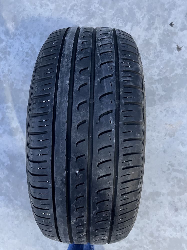 Летни гуми 225/45 R17