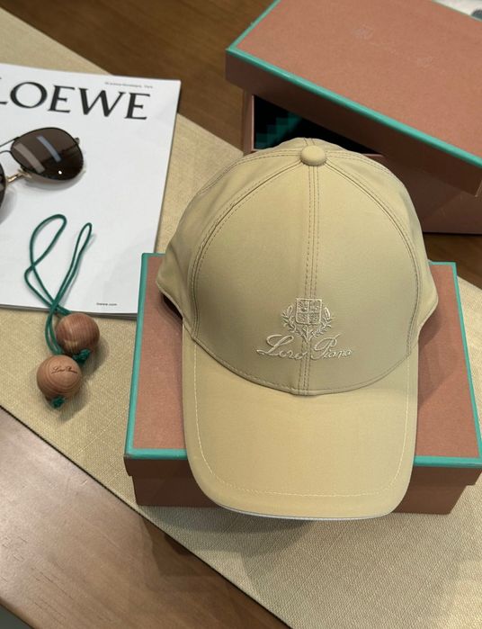 Loro Piana шапка , различни цветове