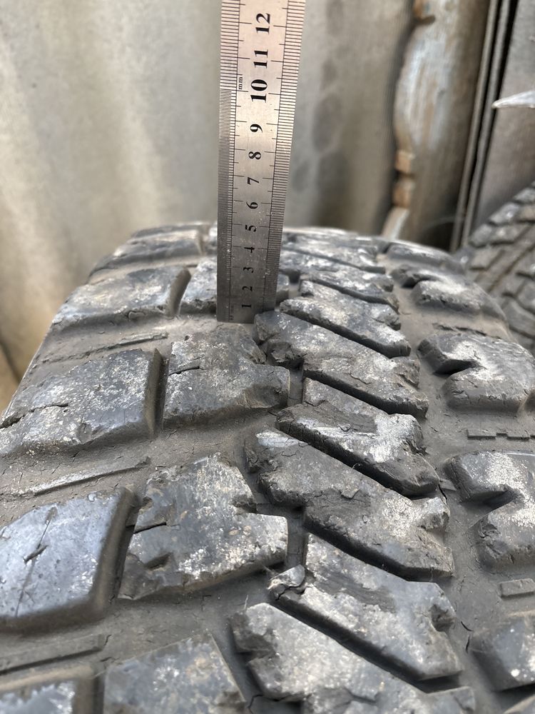 Goodyear wrangler mt/r kevlar