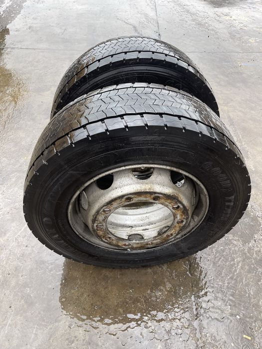 2 roti tractuine 315/60r22.5 goodyear