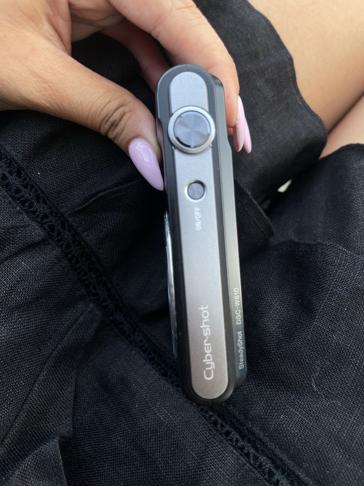 Sony Cyber-shot dsc-w810