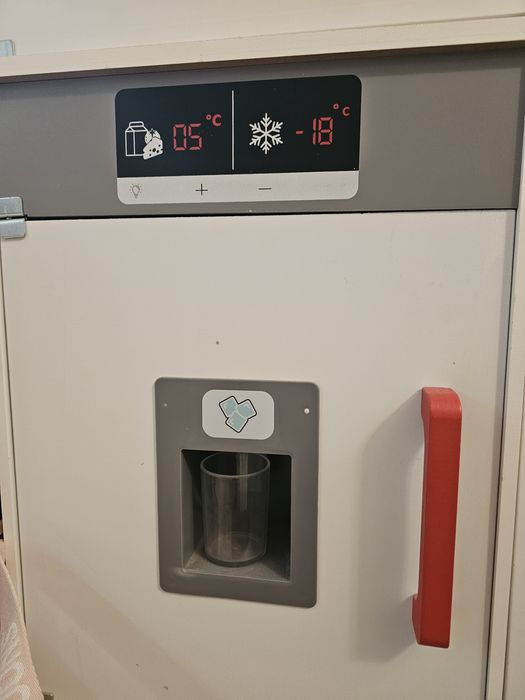 Bucatarie de lemn pentru copii cu accesorii diverse