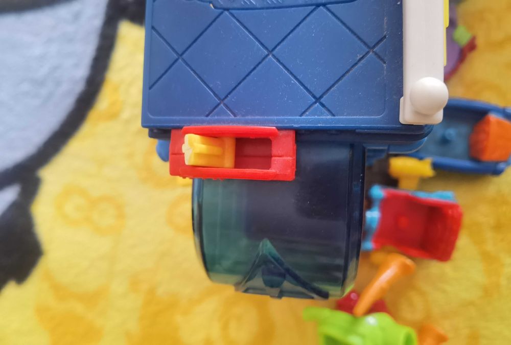 Jucarii superzings\superthings vechi