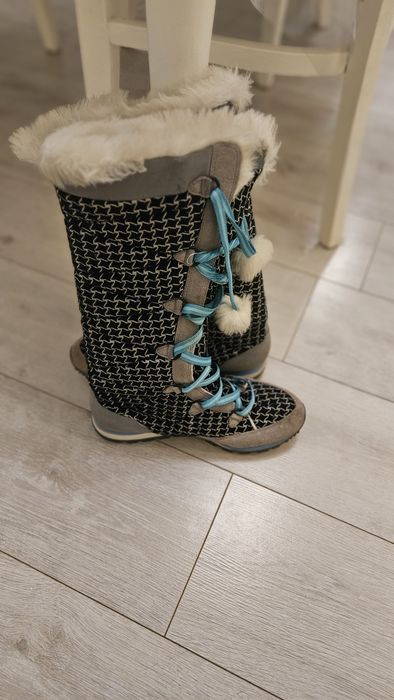 Дамски зимни ботуши оригинални Nike