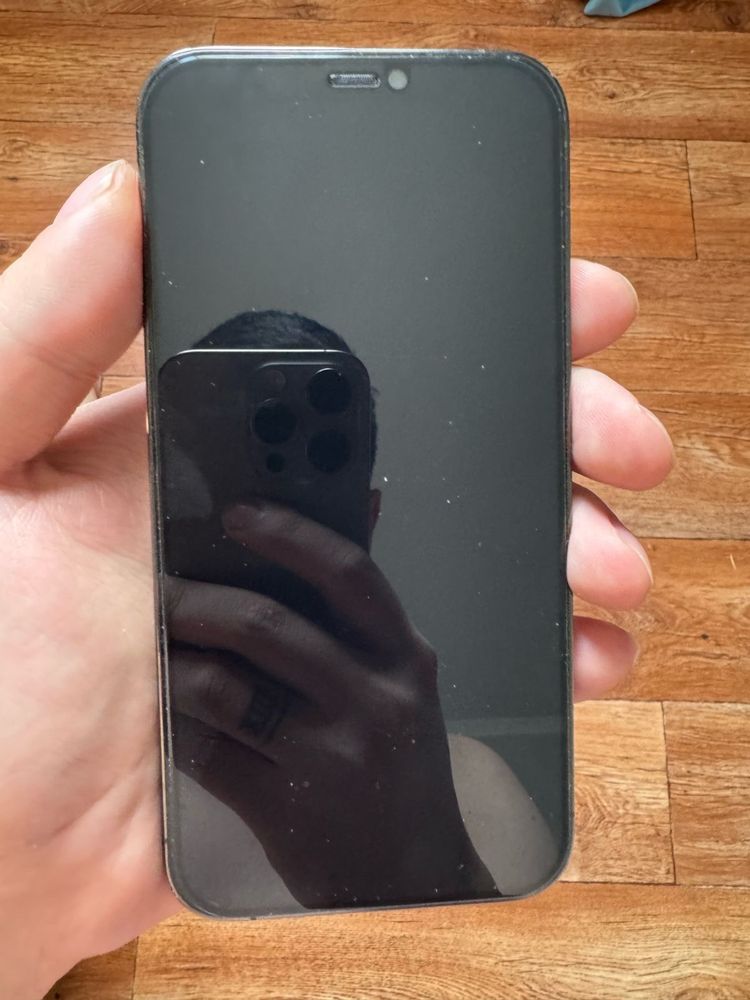 Iphone 12 pro 256 gb в хорошем состоянии