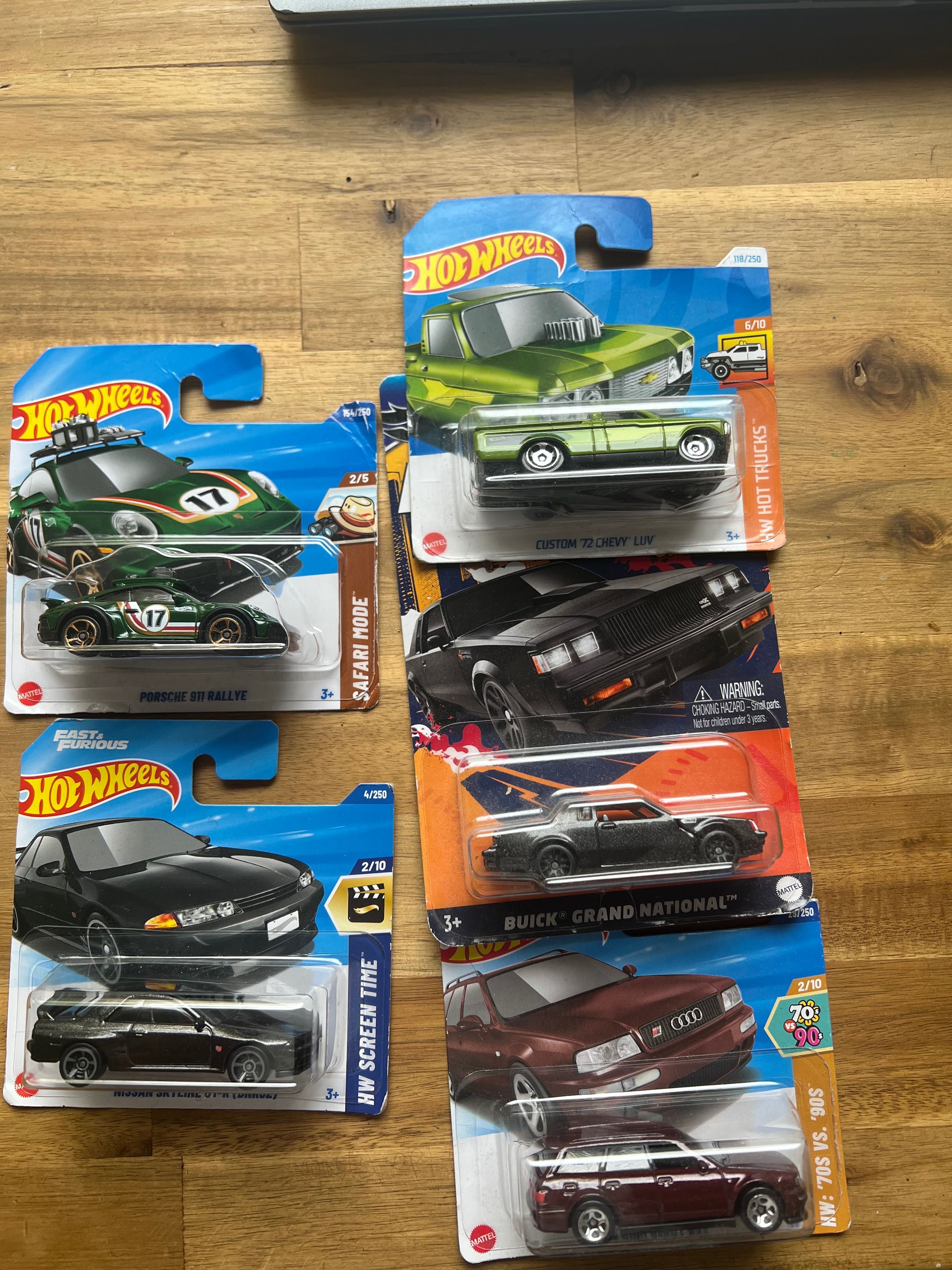 Hot wheels mainline