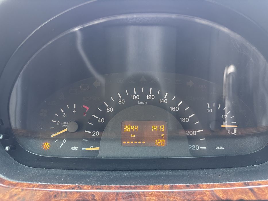 Merceds viano 2.2 CDI 2007 — 7 locuri| motor reconditionat