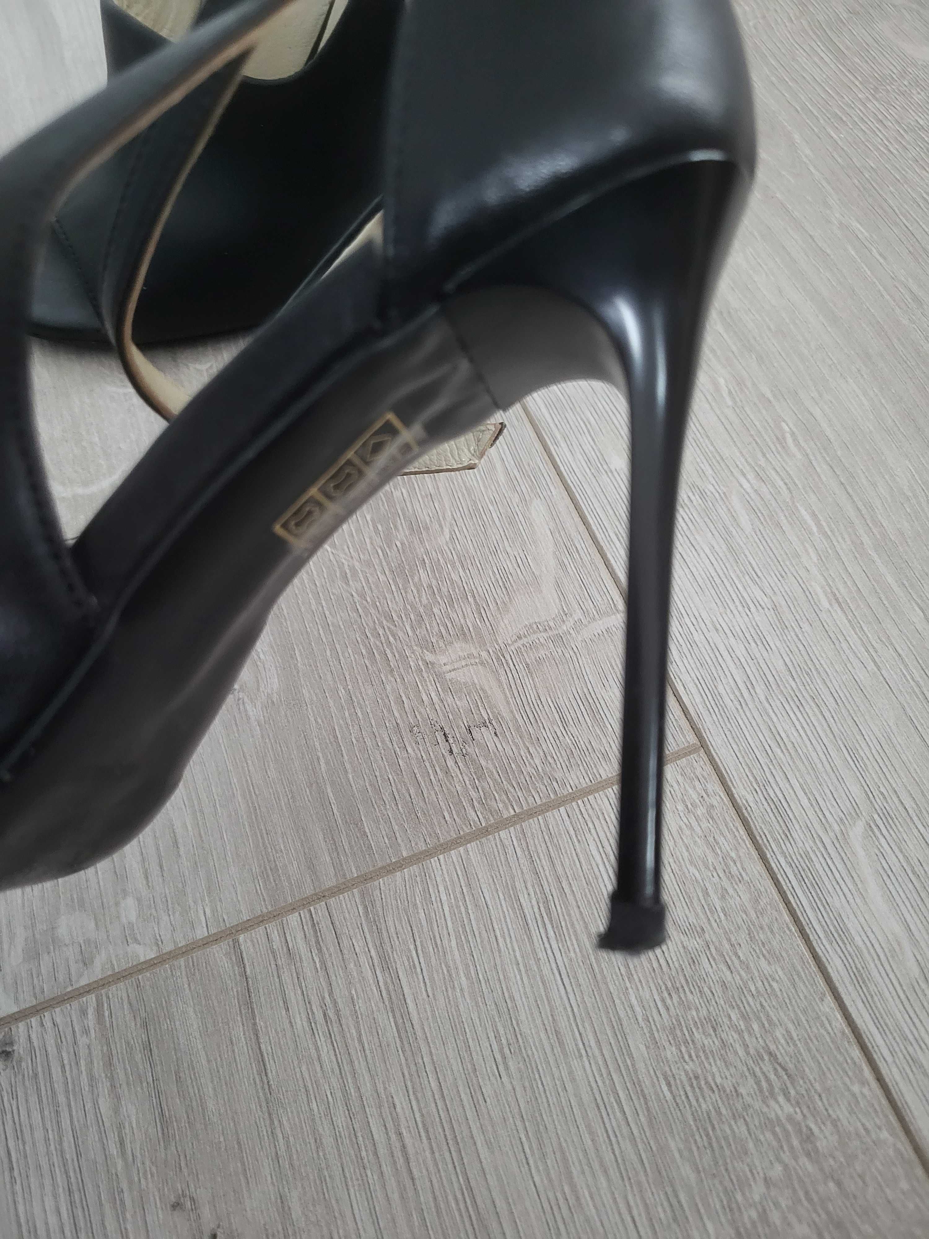 Официални сандали GiAnni
