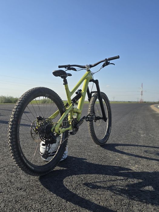 Bicicleta YT capra custom core 1 mk3 2024