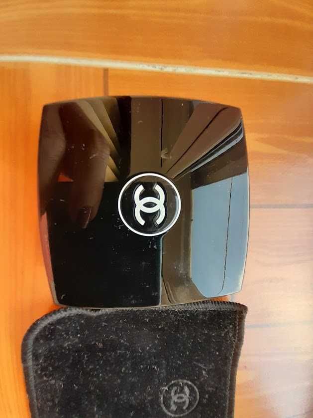 Iluminator highlighter Chanel Gold Fever