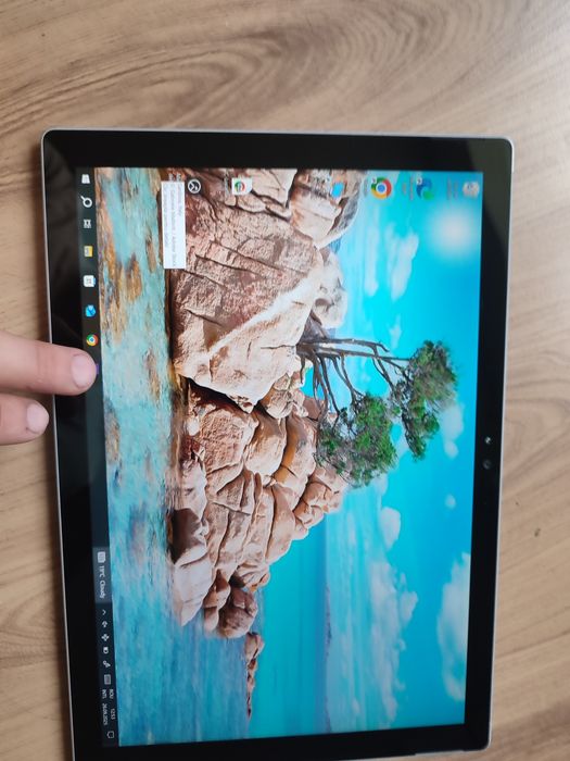 Laptop/ tableta Microsoft surface 4. 238gb i7