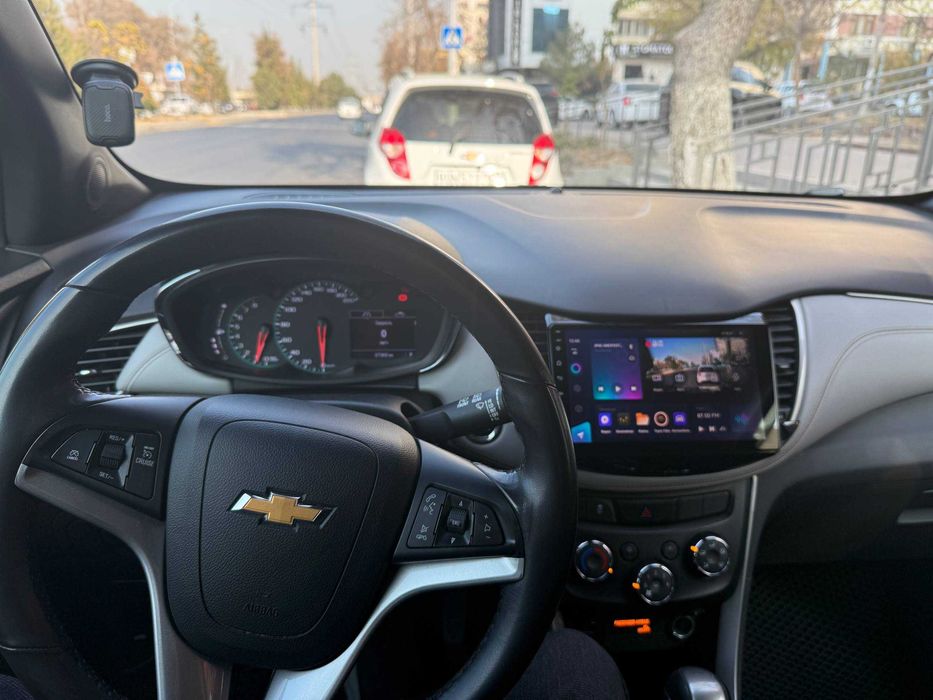 Chevrolet Tracker 1 Premier