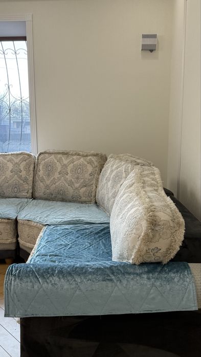 Продам диван в отличном состоянии