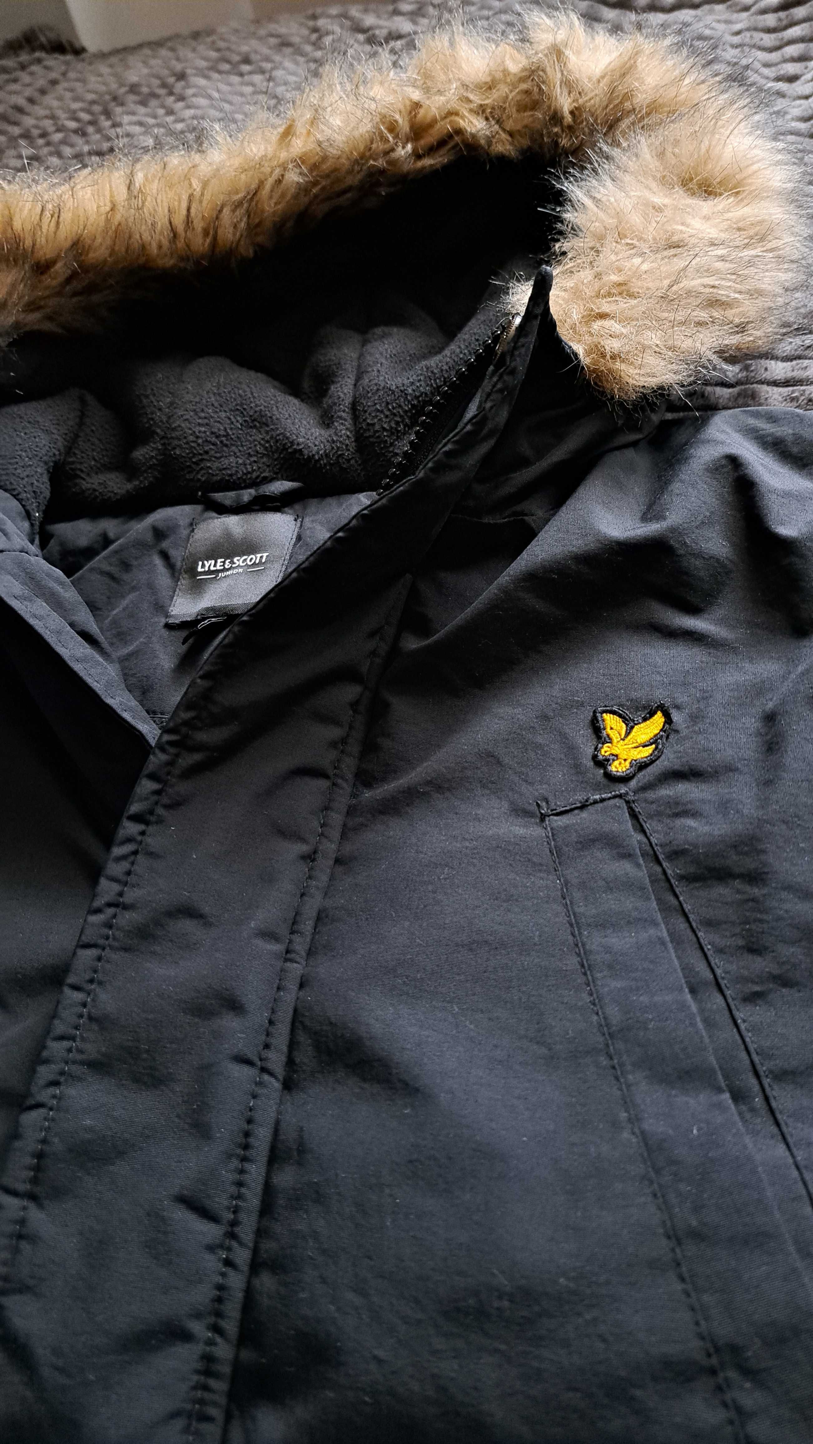 Зимно яке Lyle & Scott