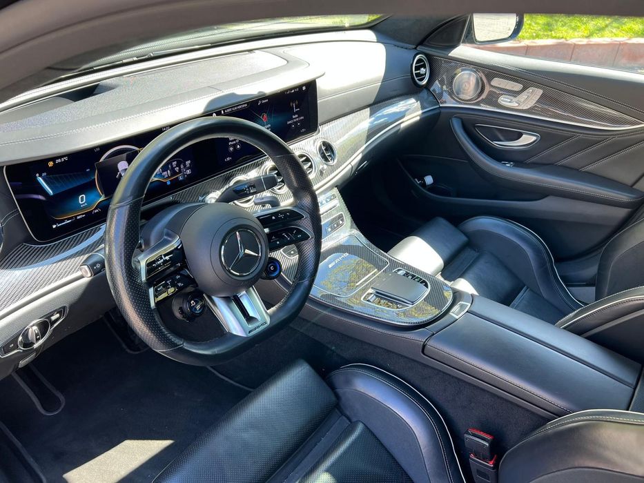 Mercedes E63S AMG
