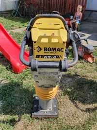 Mai compactor berbec cangur