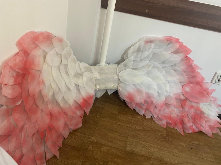 Крылья для осениго балла