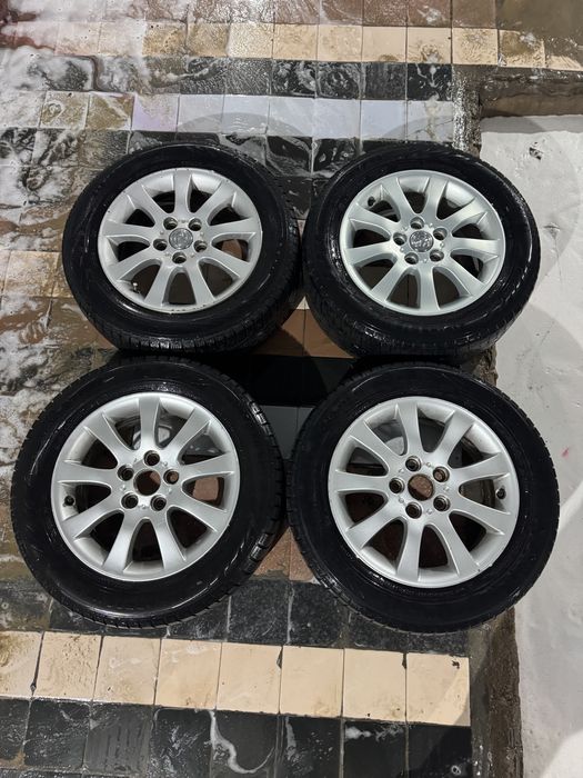 Продам диск с покрышками 4 штуки