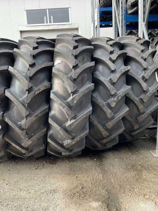14.9-28 Anvelope noi agricole de tractor spate cu 8pliuri