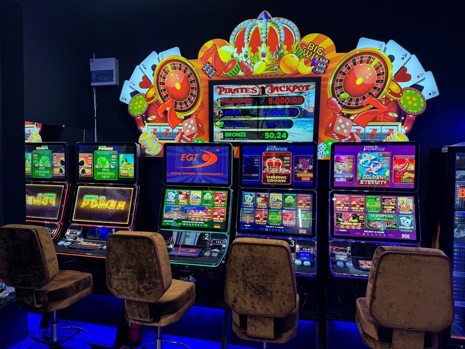 Colaborare jocuri de noroc