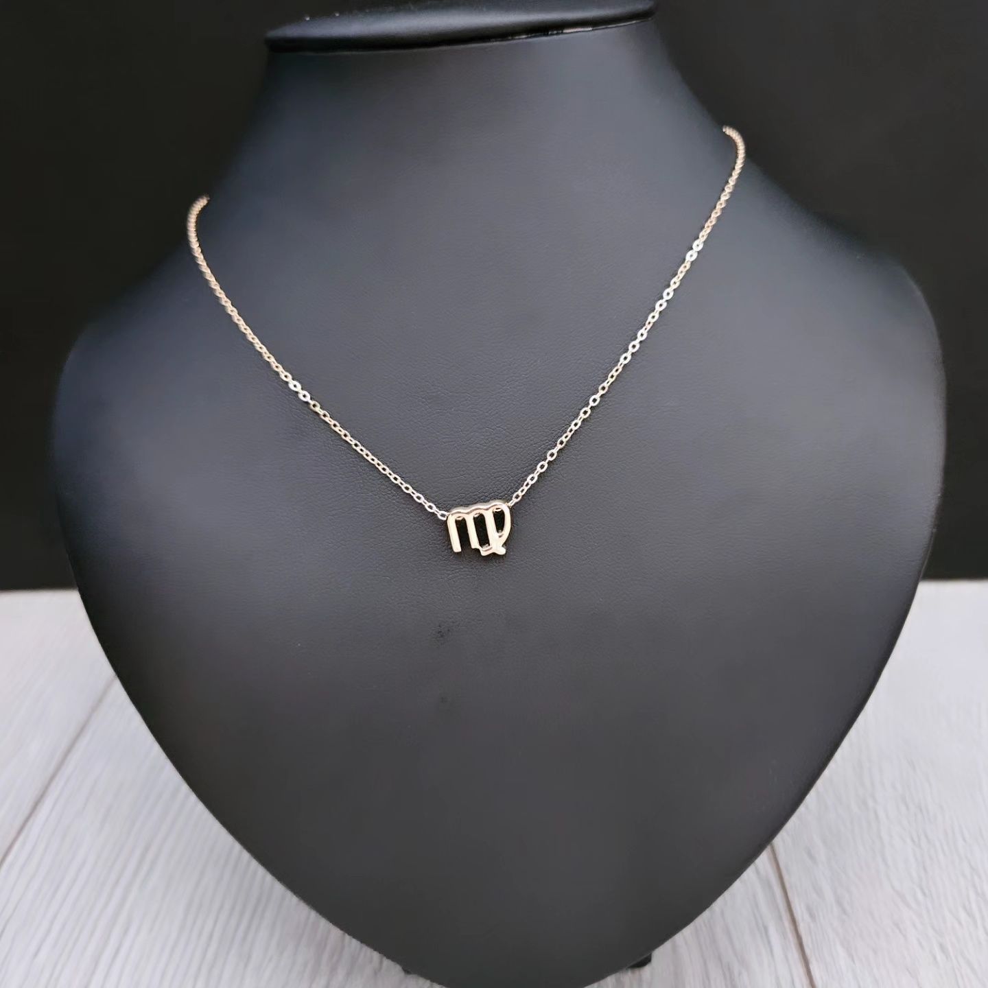 Зодиакални колиета