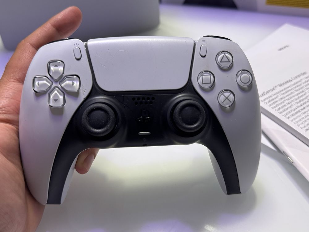 Нова конзола Playstation 5 PS5 Fortnite edition с гаранция и игри