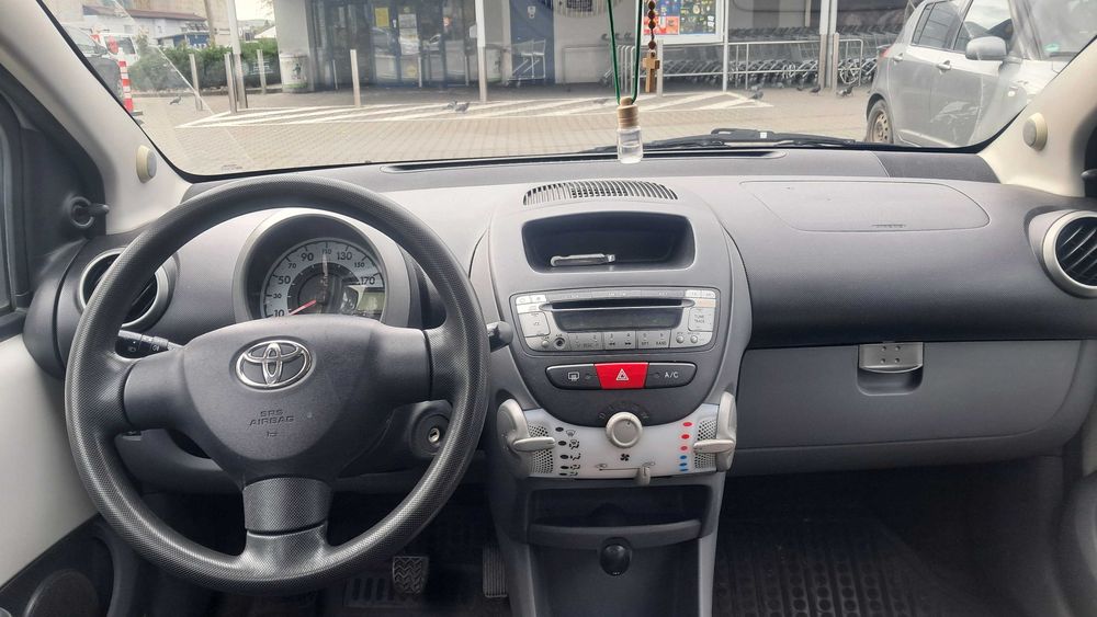 Toyota Aygo 2010 automat