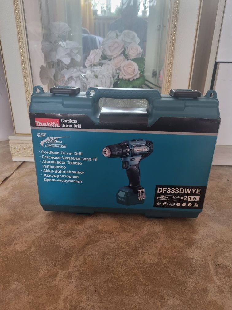 Шуруповерт makita (макита) оригинал