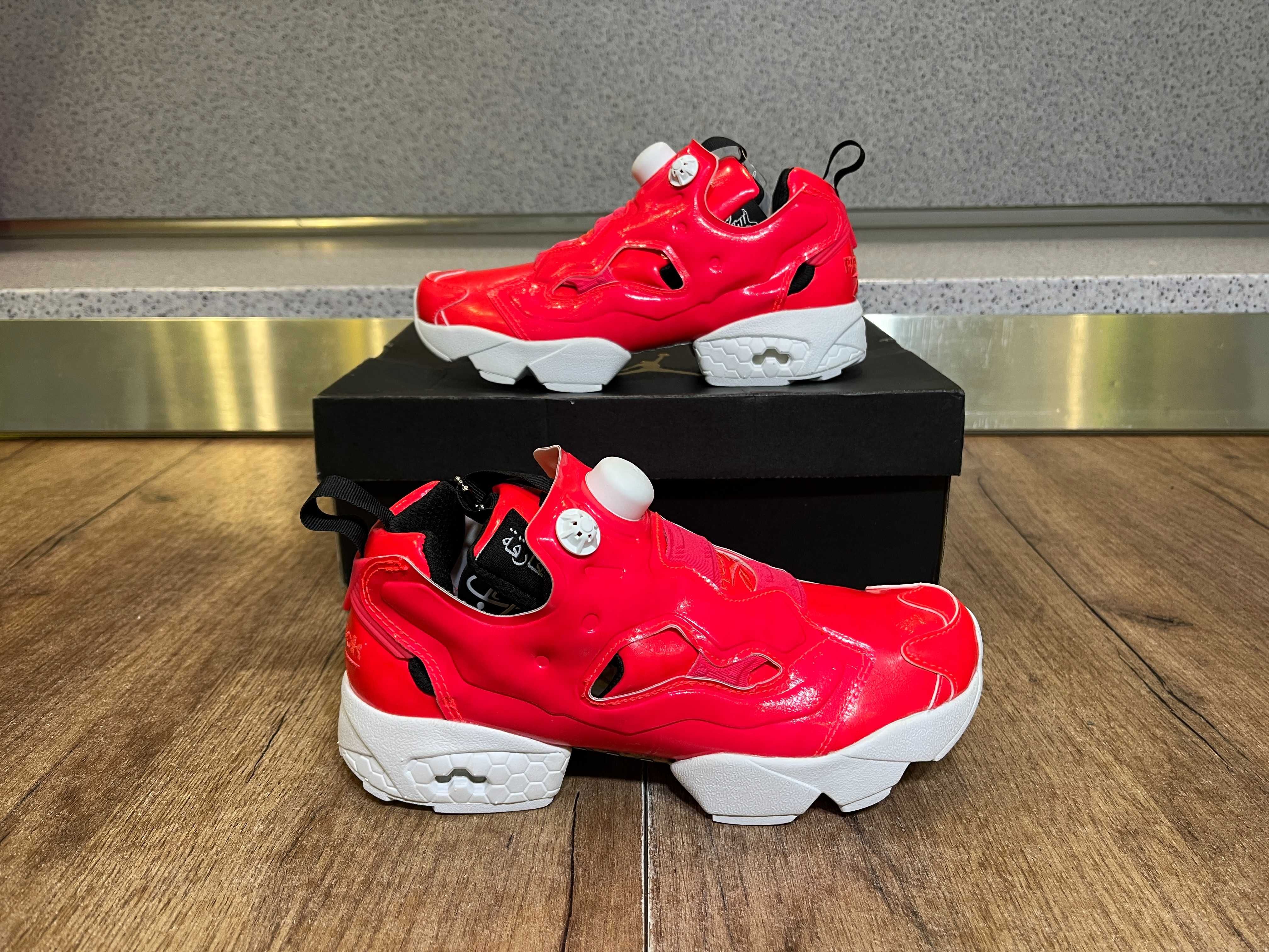 ОРИГИНАЛНИ *** Reebok Instapump Fury OB "Neon Cherry"