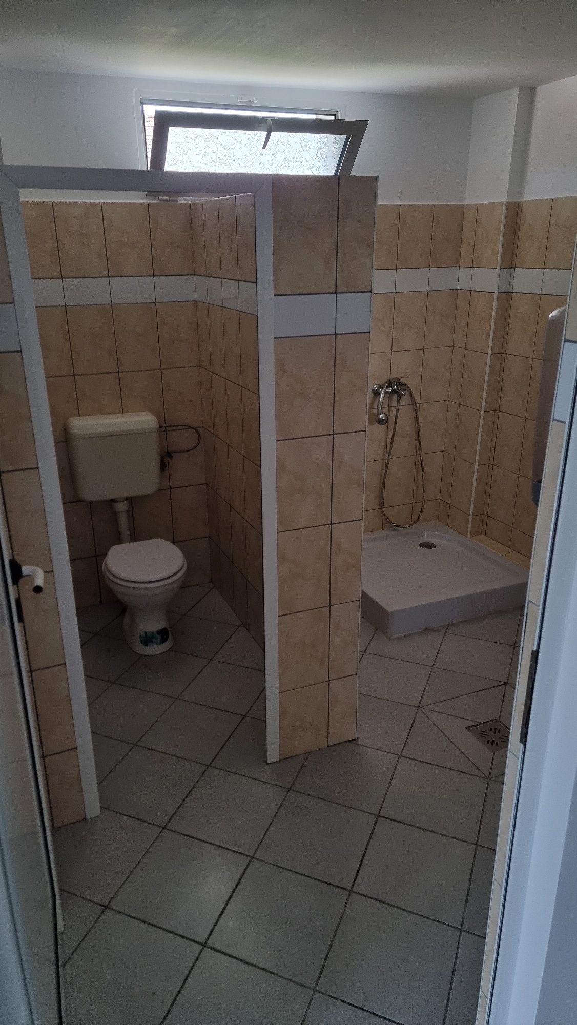 Apartament de închiriat